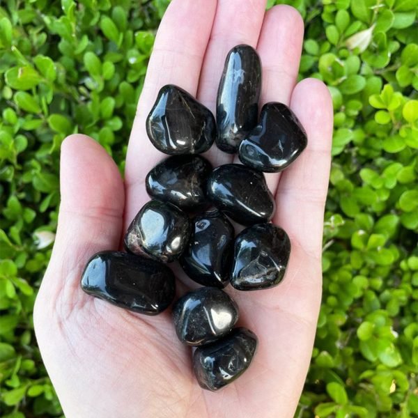 Premium Black Onyx Oval Shaped Stone - Image 3